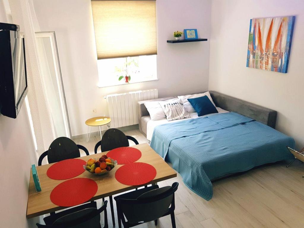 Villa Ulika - 3 Apt For 4 Persons بولا المظهر الخارجي الصورة